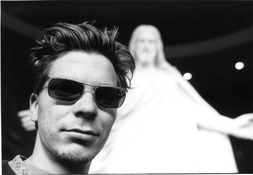 Vor Jesusstatue im Mormonentempel in Salt Lake City